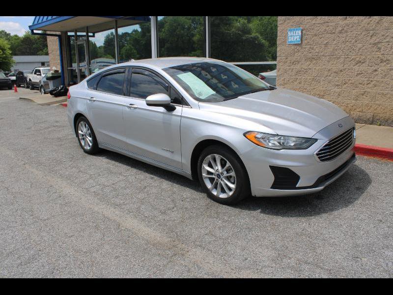 Used 2019 Ford Fusion SE FWD image 1