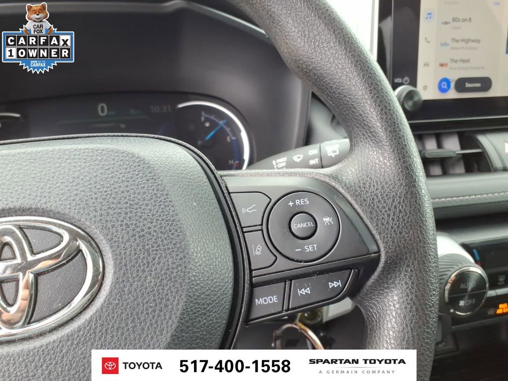 Used 2025 Toyota RAV4 LE AWD/4WD image 19