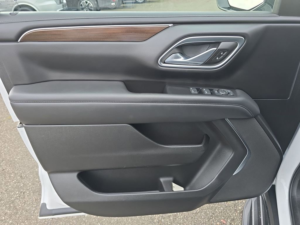 Certified 2024 GMC Yukon XL SLE image 25