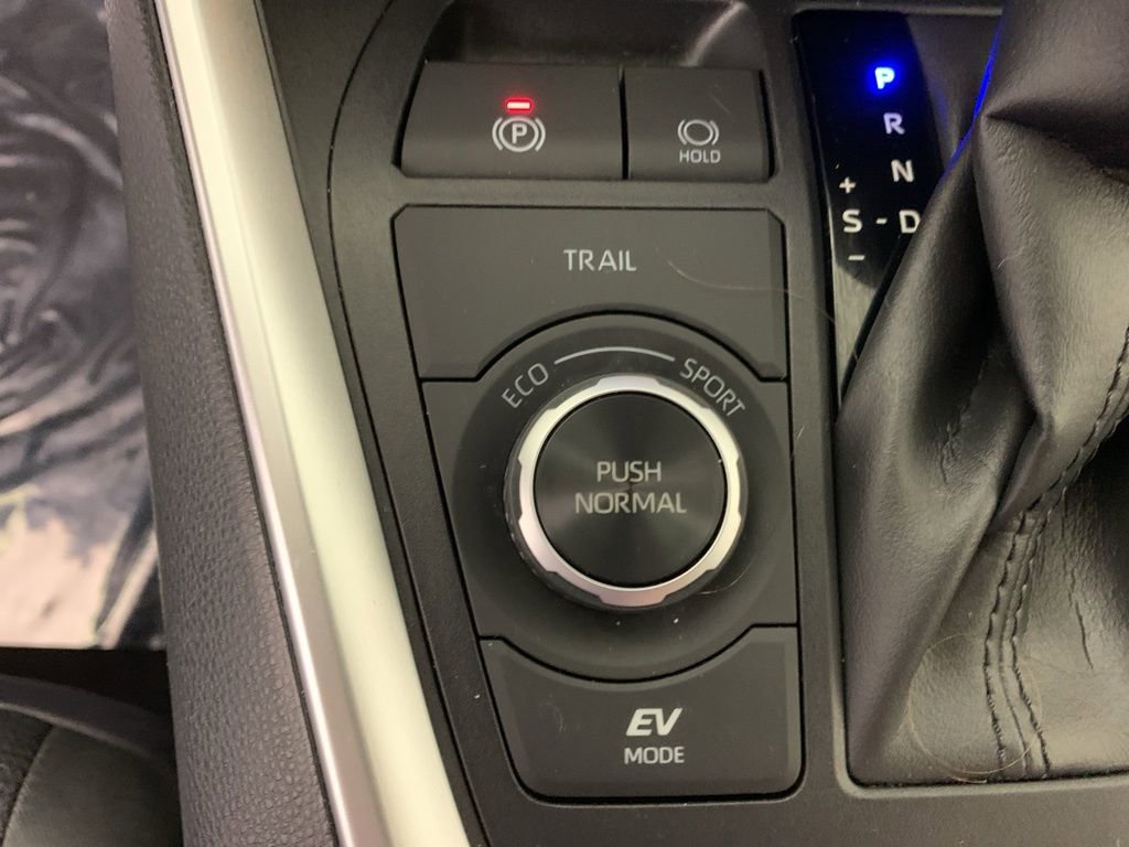 Used 2023 Toyota RAV4 XLE w/ Convenience Package AWD/4WD image 27