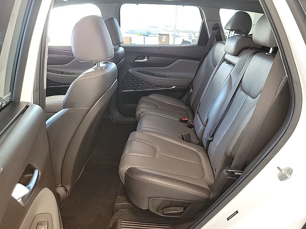 Used 2020 Hyundai Santa Fe Limited image 12
