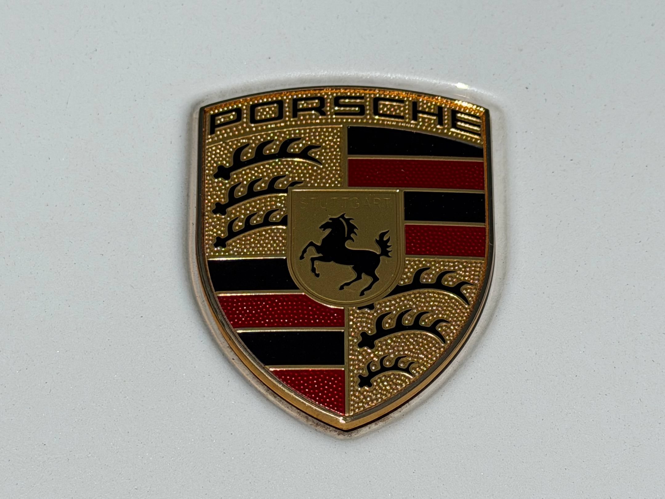 Certified 2023 Porsche Macan AWD/4WD image 24