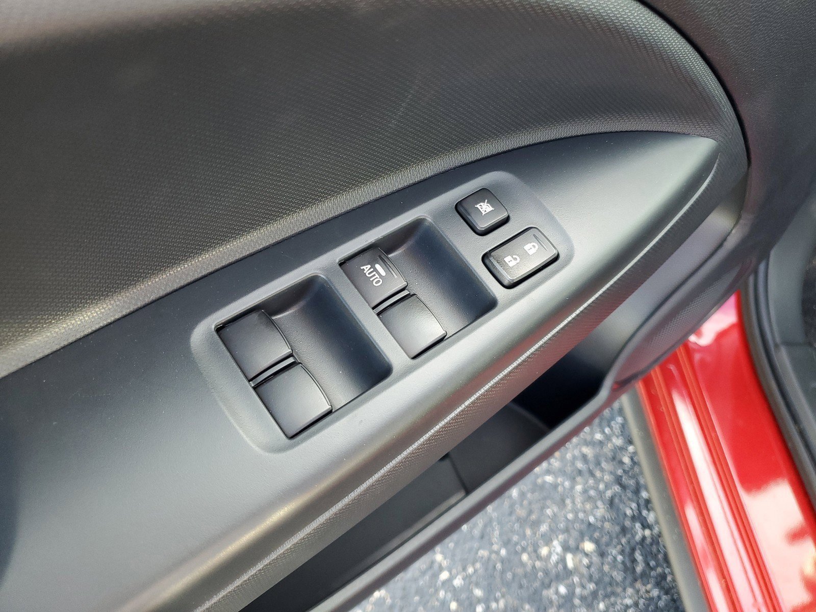 New 2024 Mitsubishi Mirage ES image 9