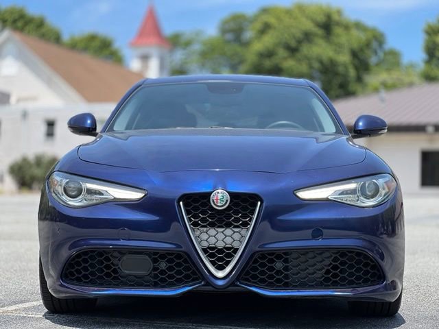 Used 2017 Alfa Romeo Giulia AWD image 2