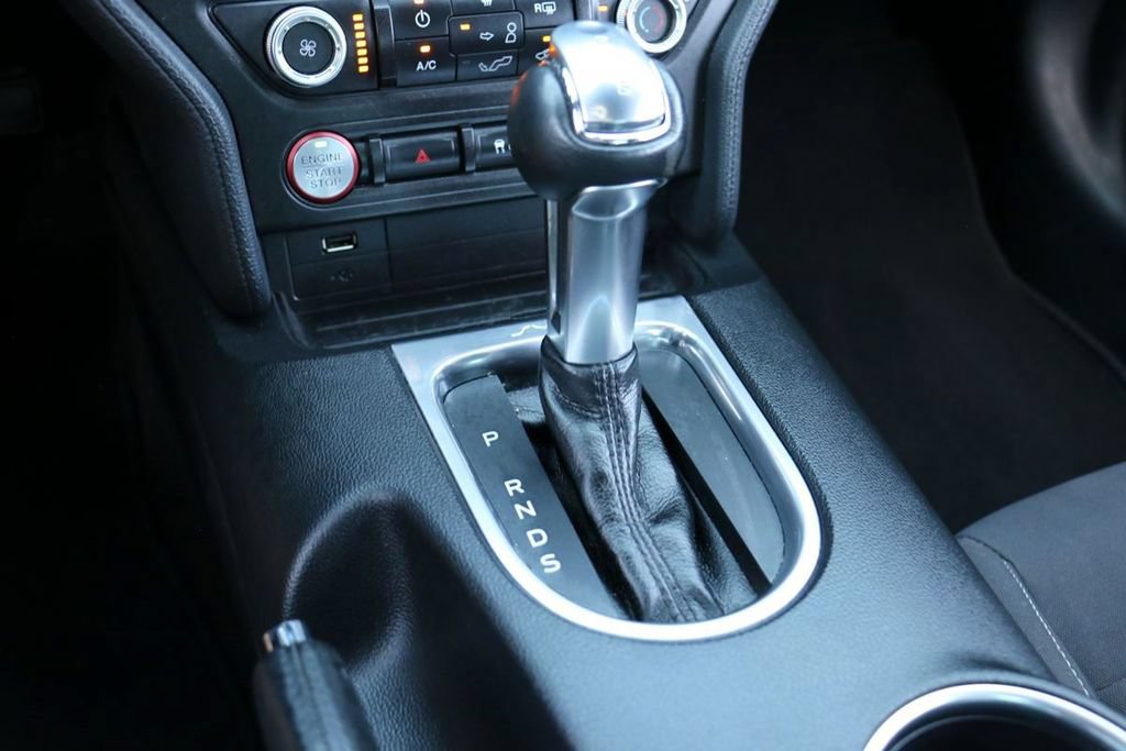 Certified 2018 Ford Mustang GT RWD image 14