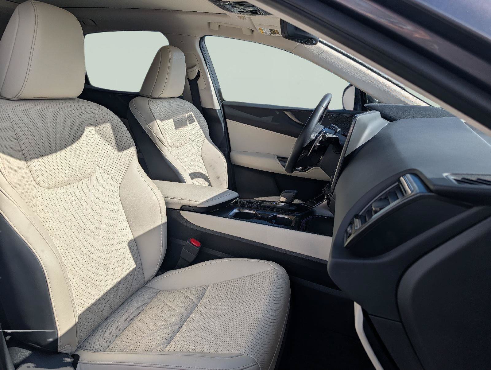 Certified 2025 Lexus NX 450h+ AWD w/ Towing Package (2000 Lbs) image 21