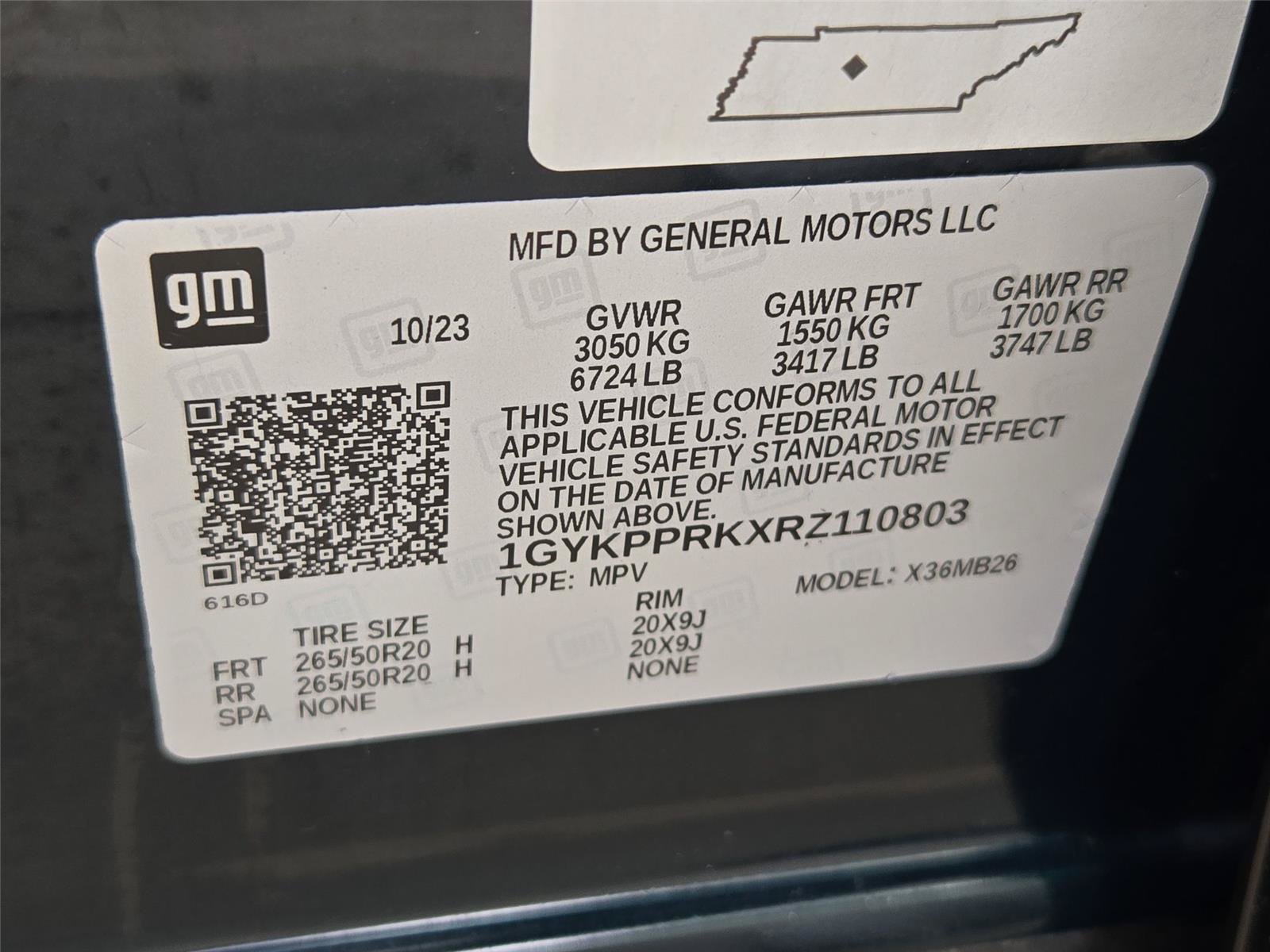 Certified 2024 Cadillac Lyriq Luxury w/ LPO, Floor Liner Package RWD image 33