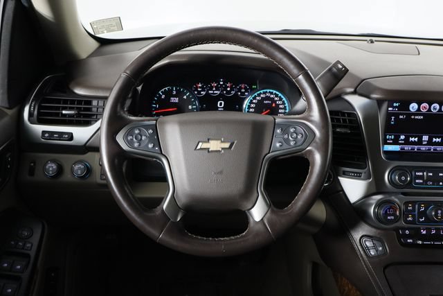 Used 2019 Chevrolet Tahoe Premier w/ RST 6.2L Performance Edition AWD/4WD image 7
