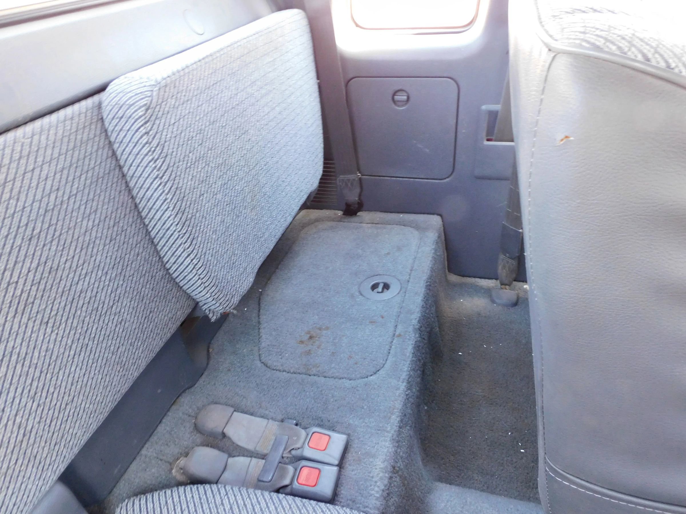 Used 1994 Toyota Pickup DX image 18
