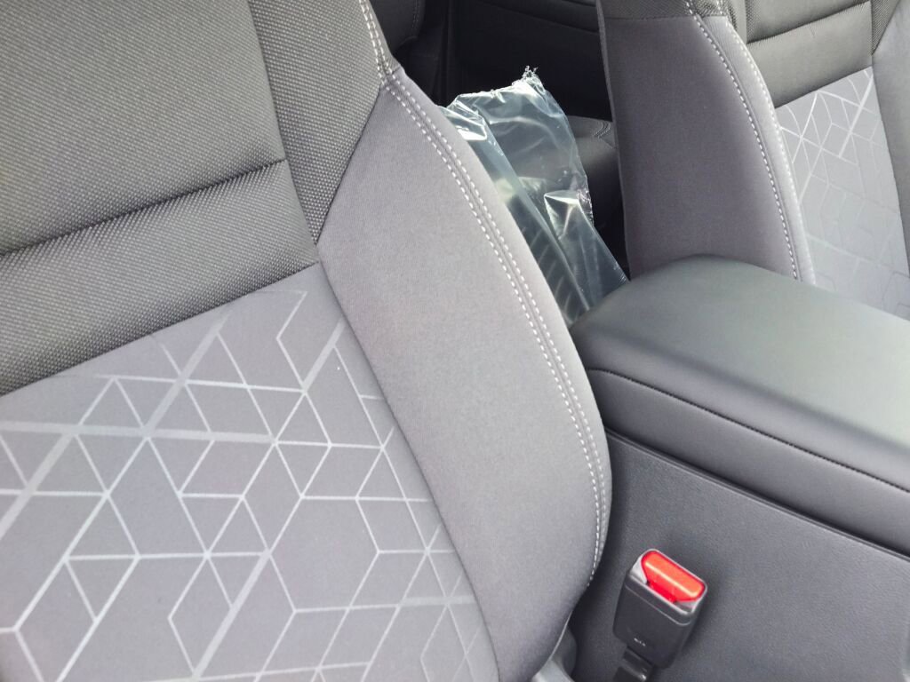 New 2026 Nissan Frontier SV w/ All-Weather Content Package image 7