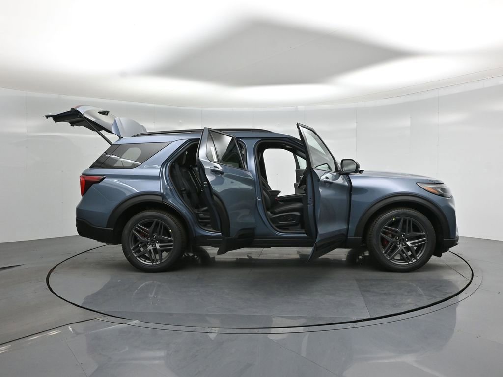 New 2026 Ford Explorer ST w/ Sun And Sound Package AWD/4WD image 4