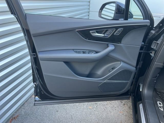 New 2026 Audi Q7 3.0T Premium Plus image 23