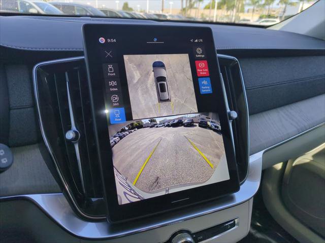 Used 2026 Volvo XC90 B6 Ultra w/ Protection Package image 19