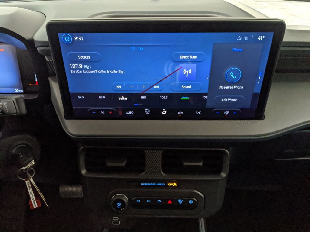 New 2025 Ford Maverick XL image 14