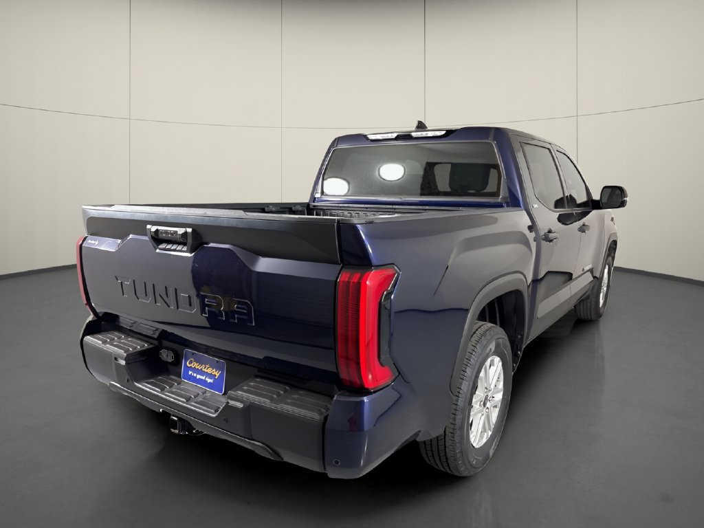 Used 2022 Toyota Tundra SR5 w/ Convenience Package RWD image 8
