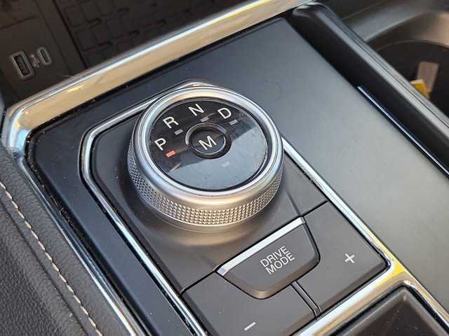 Used 2023 Ford Expedition XLT image 25