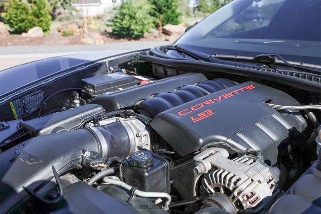 Used 2010 Chevrolet Corvette Coupe w/ 1LT image 19