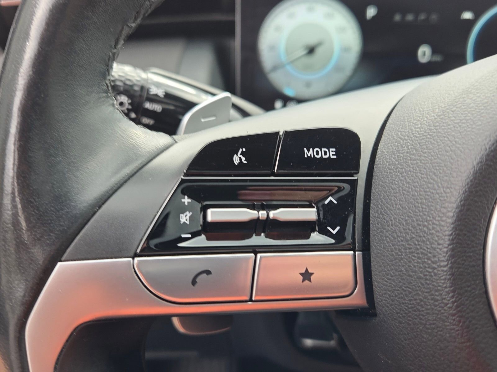 Used 2022 Hyundai Santa Cruz Limited image 27