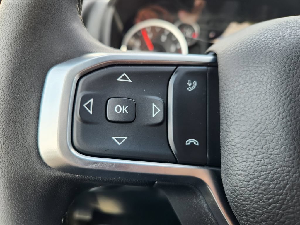New 2026 RAM 2500 Big Horn AWD/4WD image 17
