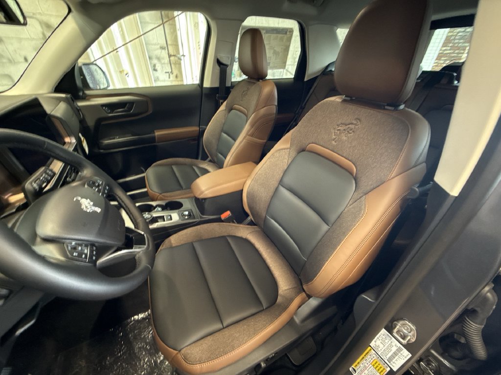 New 2026 Ford Bronco Sport Outer Banks w/ Outer Banks Tech Package+ AWD/4WD image 13