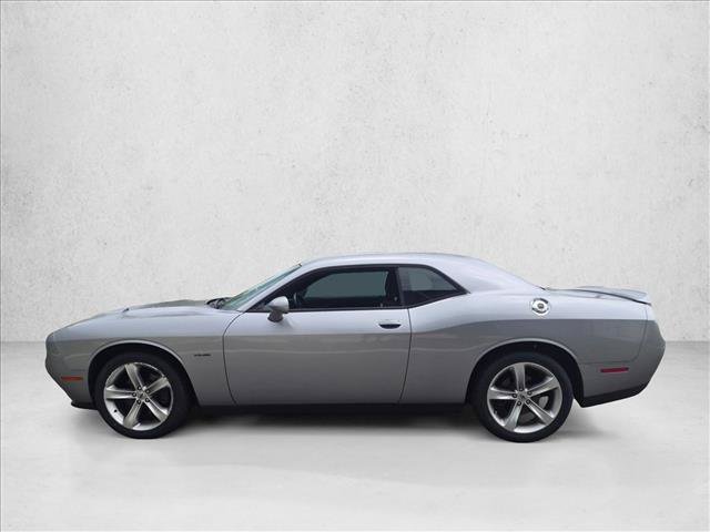 Used 2018 Dodge Challenger R/T RWD image 5