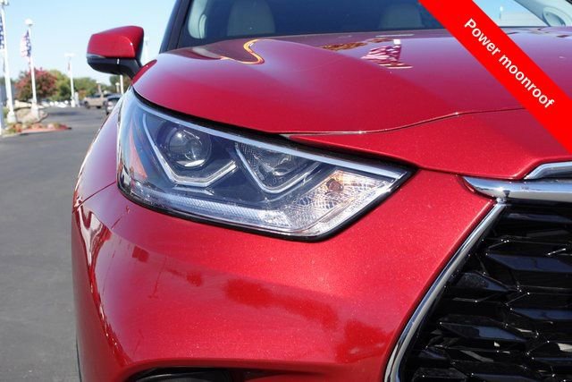 Used 2022 Toyota Highlander Limited image 7