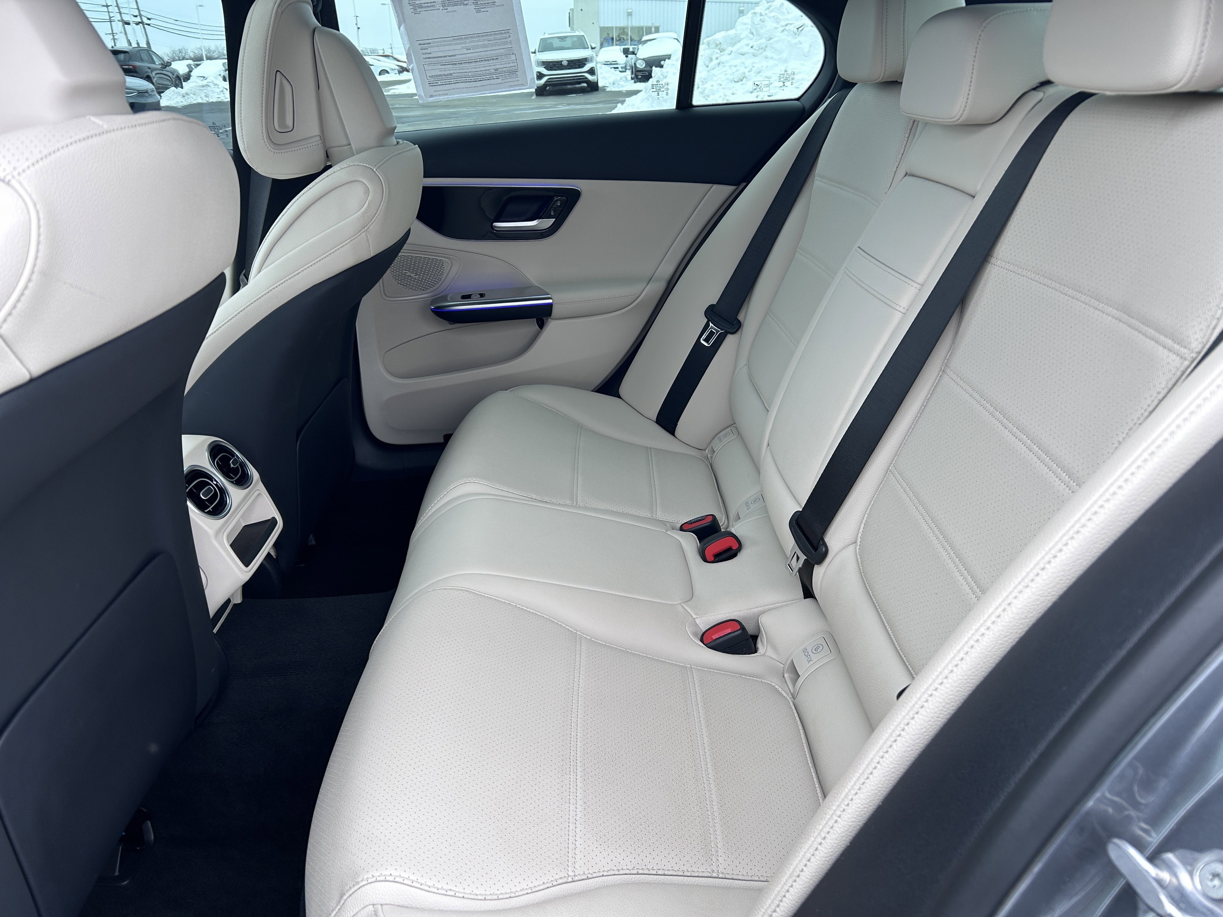 Used 2023 Mercedes-Benz C 300 4MATIC Sedan image 23