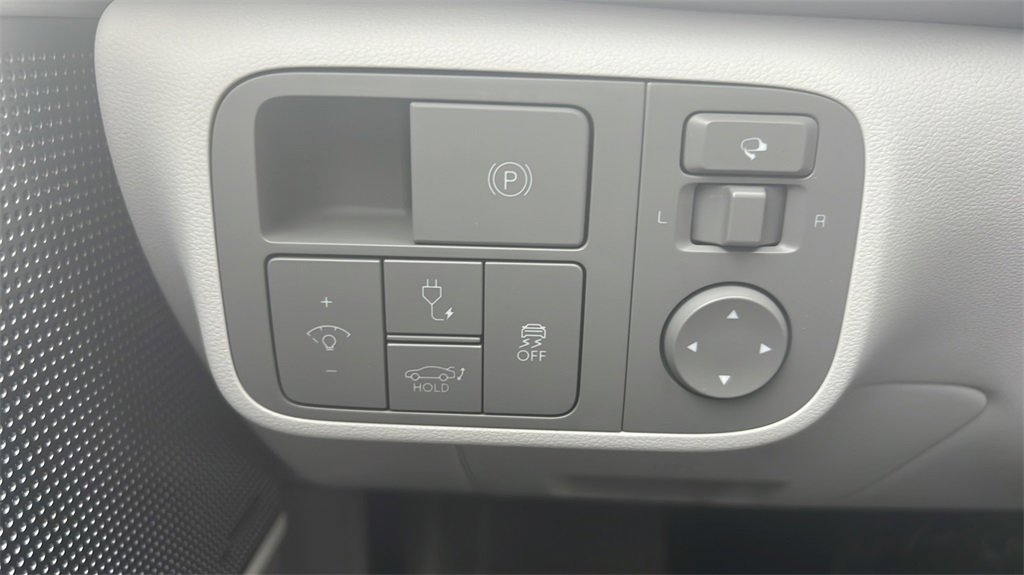 Certified 2024 Hyundai Ioniq 6 Limited image 28