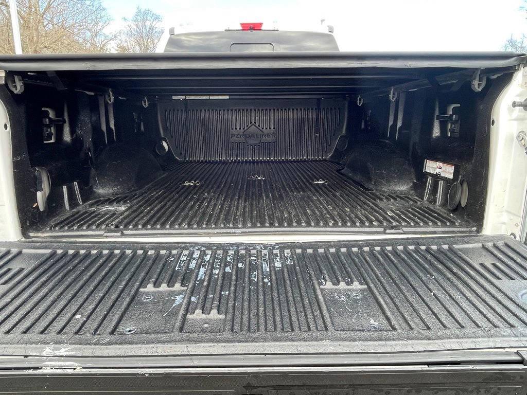 Used 2019 Ford F350 Platinum w/ Platinum Ultimate Package image 22