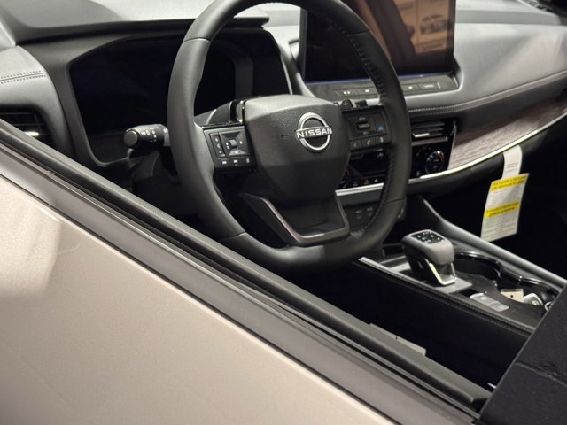 New 2026 Nissan Rogue Platinum w/ Platinum Premium Package image 25