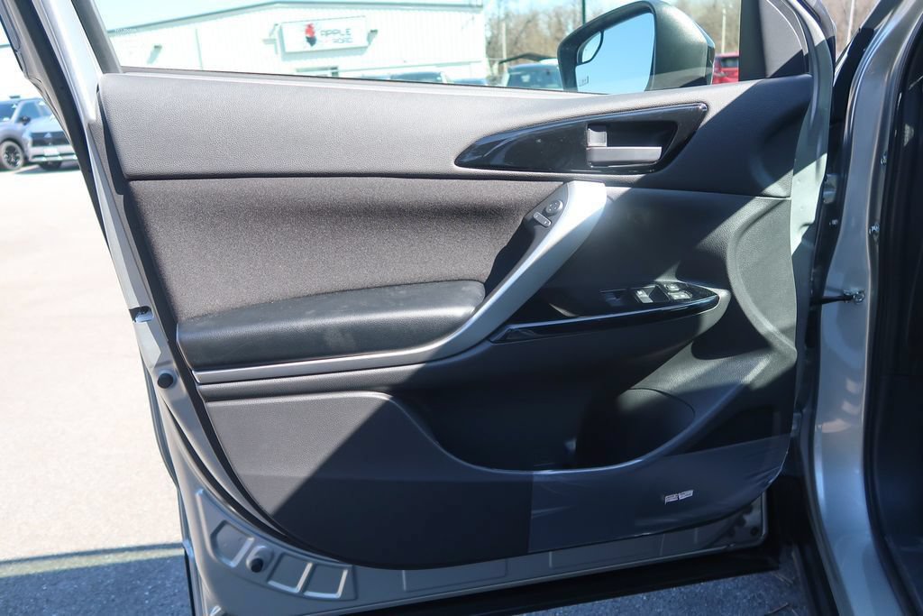 New 2026 Mitsubishi Eclipse Cross LE AWD/4WD image 20