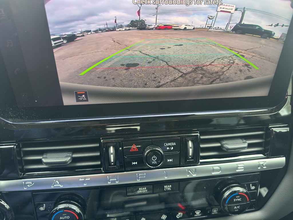 New 2026 Nissan Pathfinder SV image 27