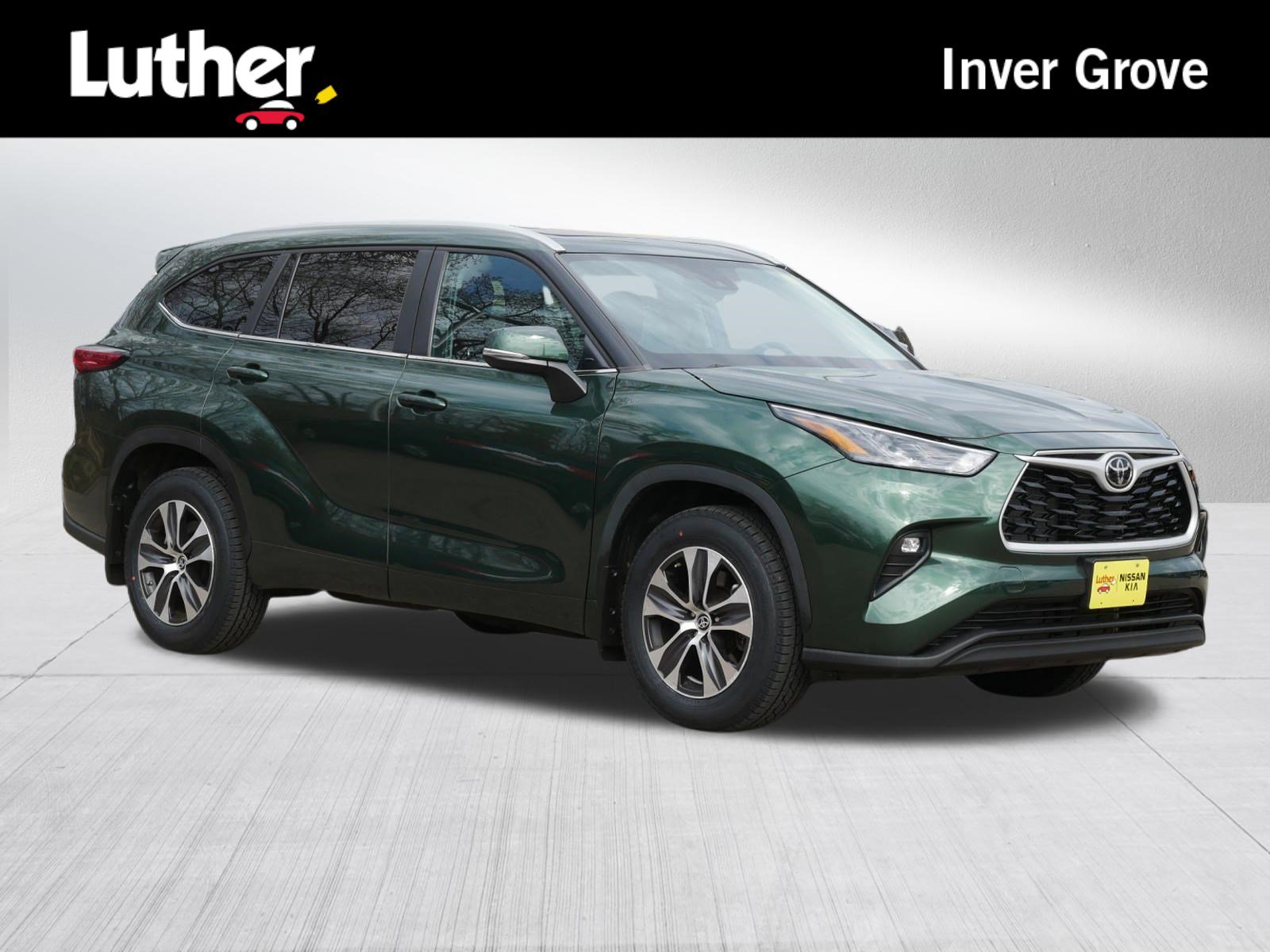 Used 2023 Toyota Highlander XLE