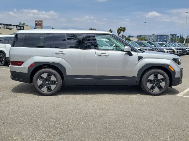 New 2026 Hyundai Santa Fe SE FWD image 32