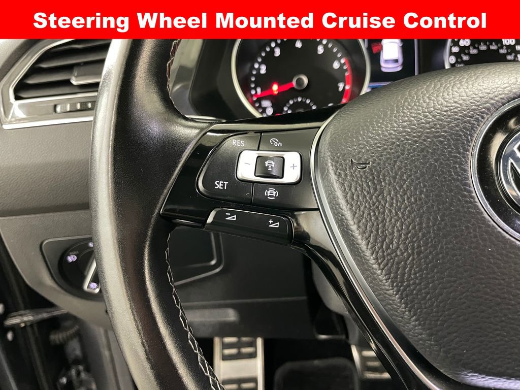 Used 2021 Volkswagen Tiguan SE R-Line image 28