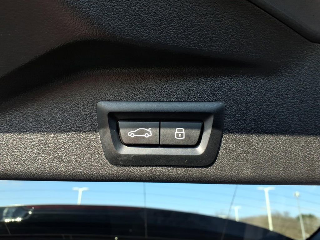 Used 2024 BMW X3 xDrive30i image 33