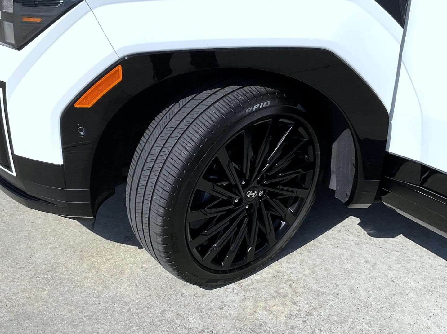 Certified 2025 Hyundai Santa Fe Calligraphy FWD image 26