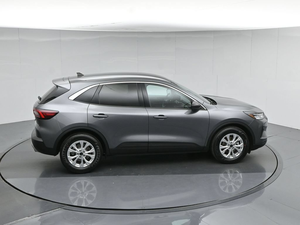Used 2024 Ford Escape Active FWD image 46