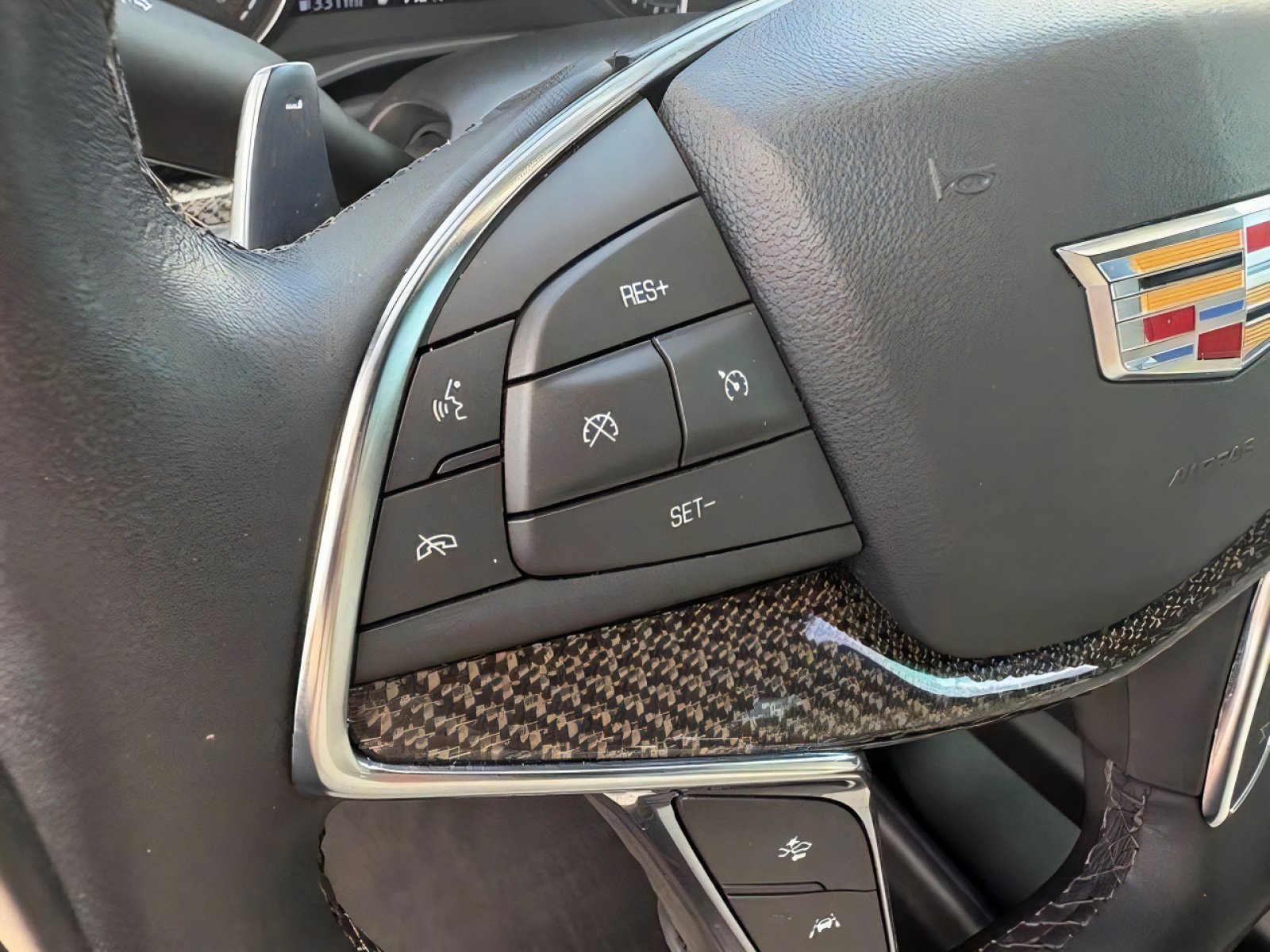 Used 2024 Cadillac XT5 Sportv w/ Technology Package AWD/4WD image 17