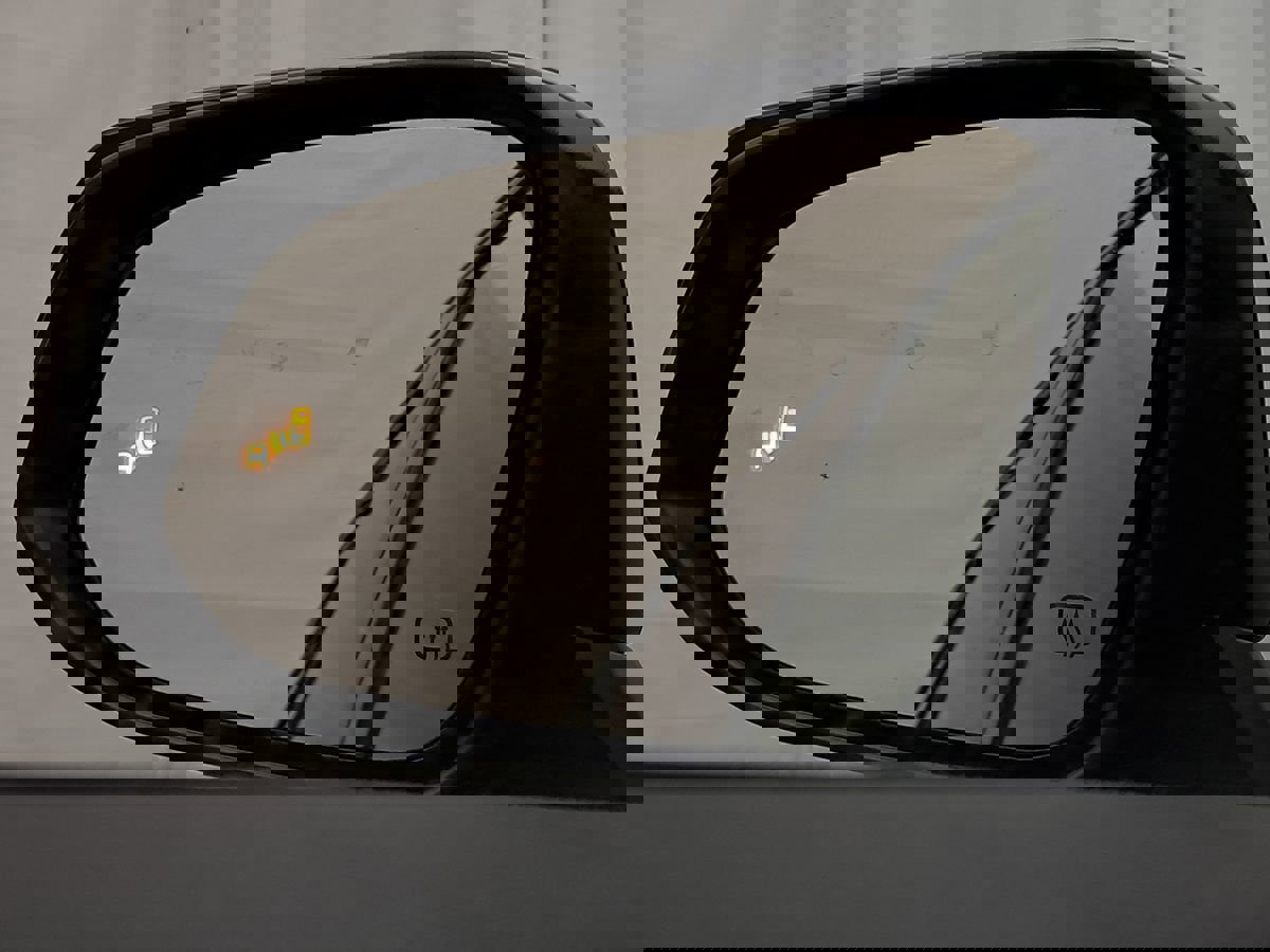 Used 2024 Toyota Highlander XSE image 17