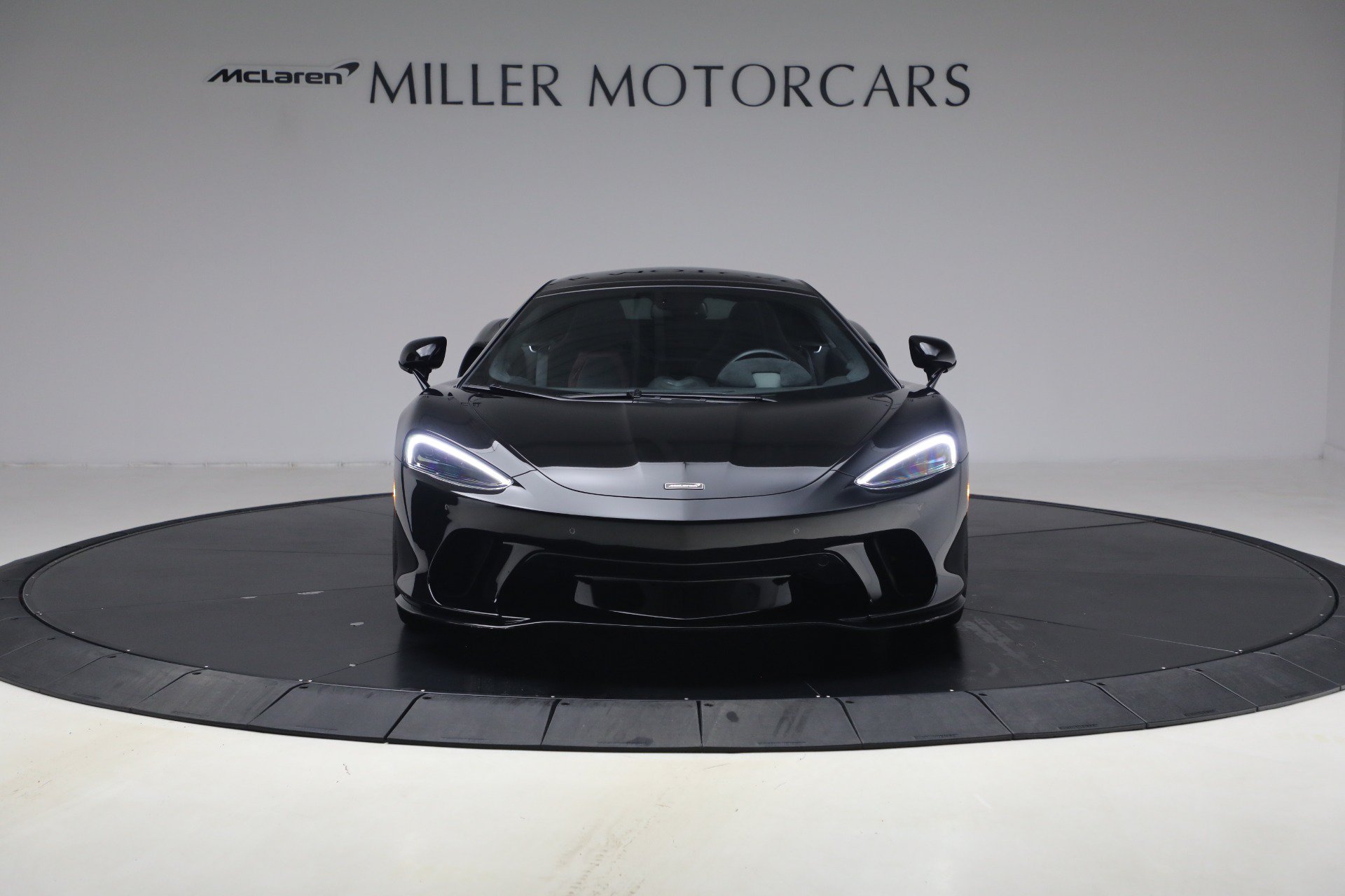 Used 2023 McLaren GT RWD image 12