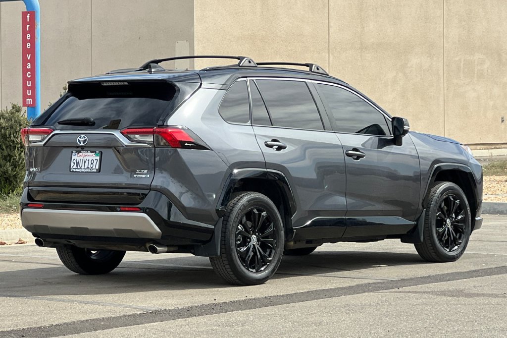 Certified 2023 Toyota RAV4 XSE AWD/4WD image 5