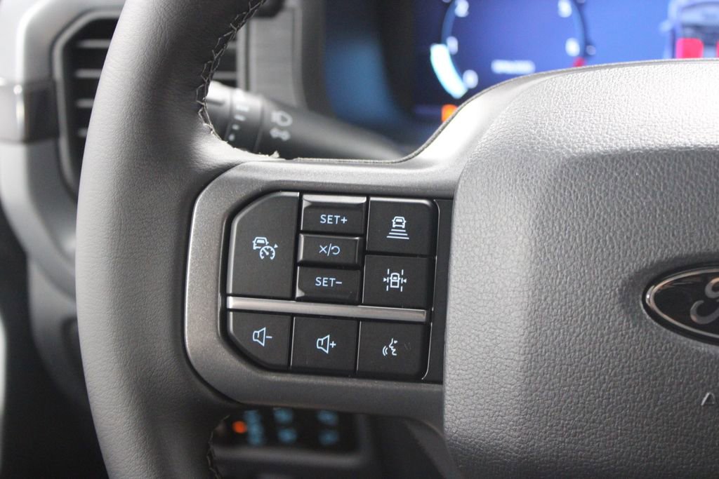 New 2025 Ford F150 XLT w/ Equipment Group 303A High image 34