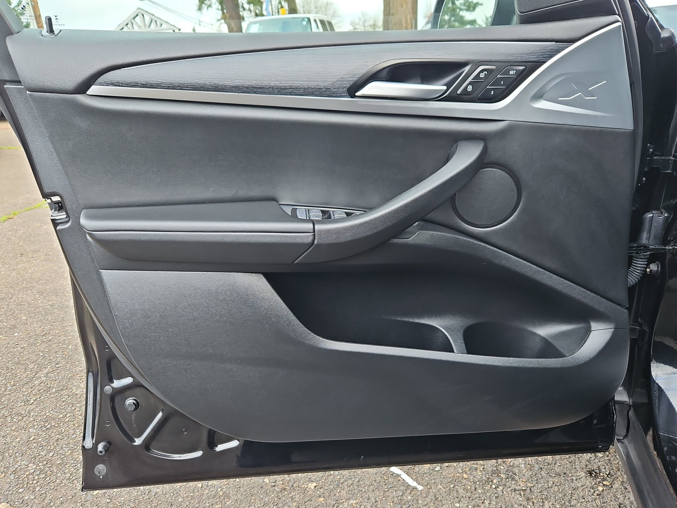 Used 2024 BMW X3 xDrive30i w/ Convenience Package image 9