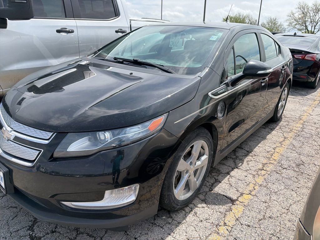 Used 2014 Chevrolet Volt Premium w/ Premium Trim Package FWD image 2