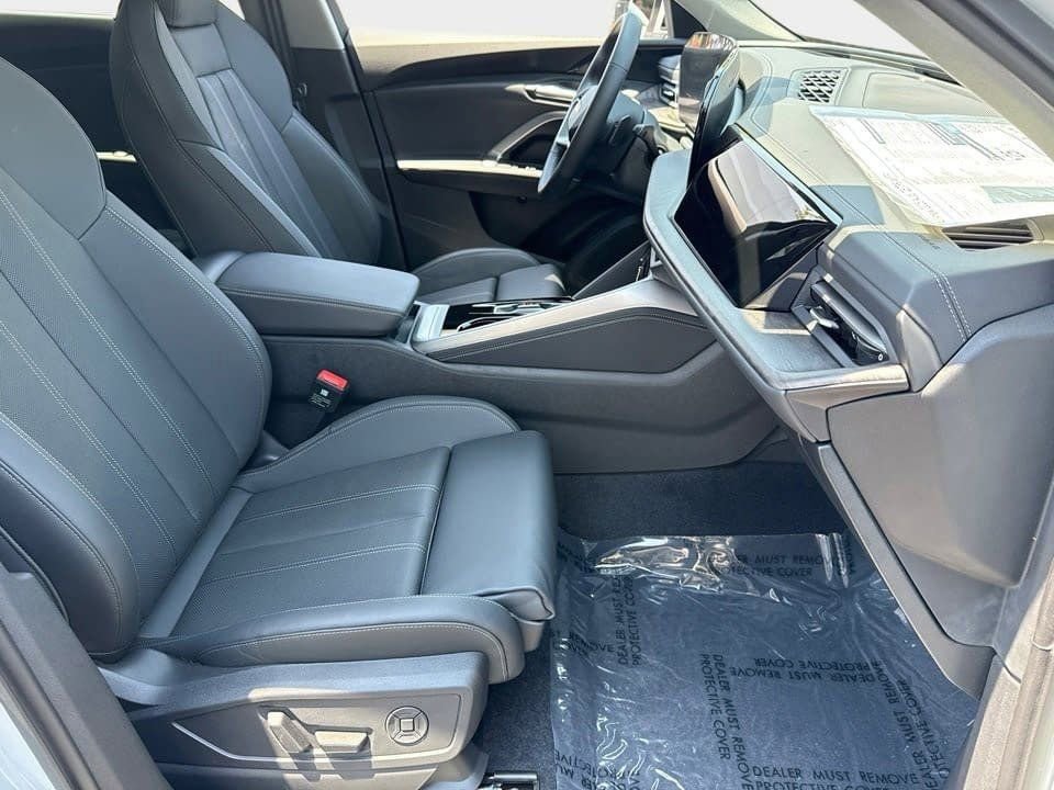Certified 2025 Audi Q5 Premium Plus w/ Premium Plus image 10