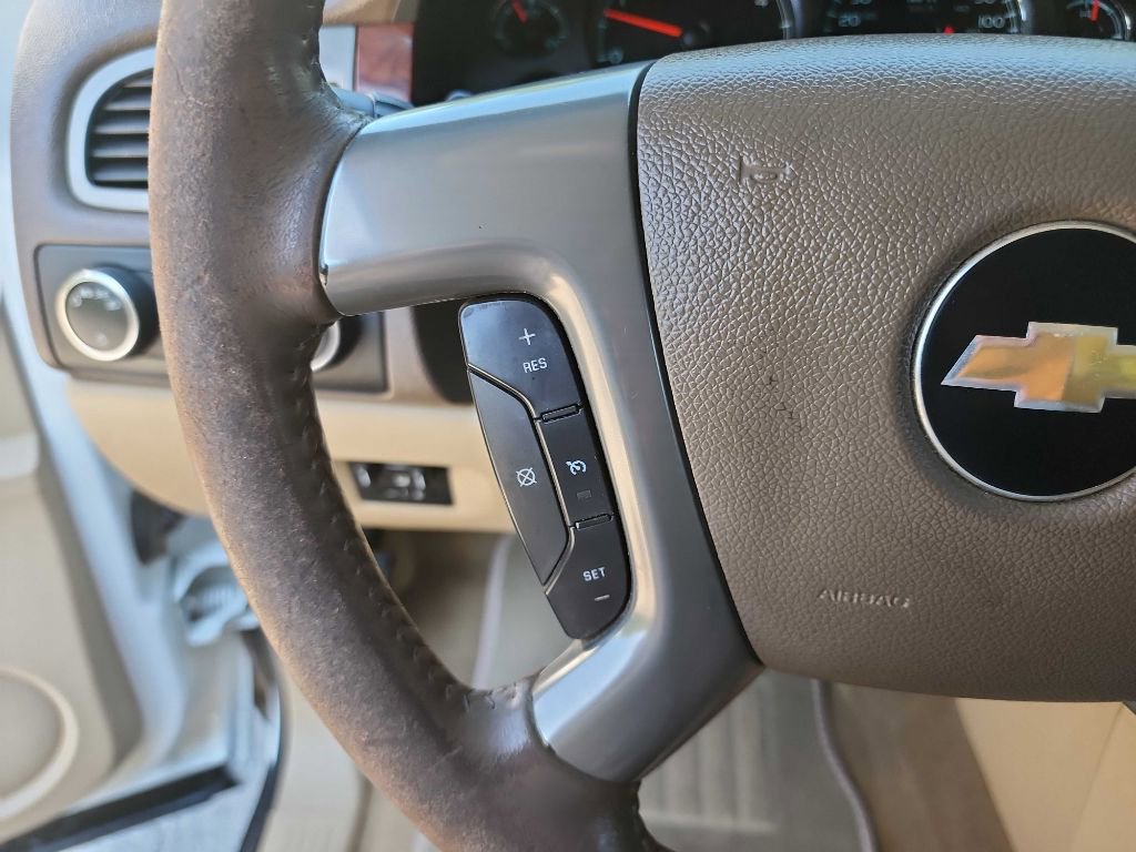 Used 2014 Chevrolet Silverado 3500 LTZ w/ LTZ Plus Package AWD/4WD image 23