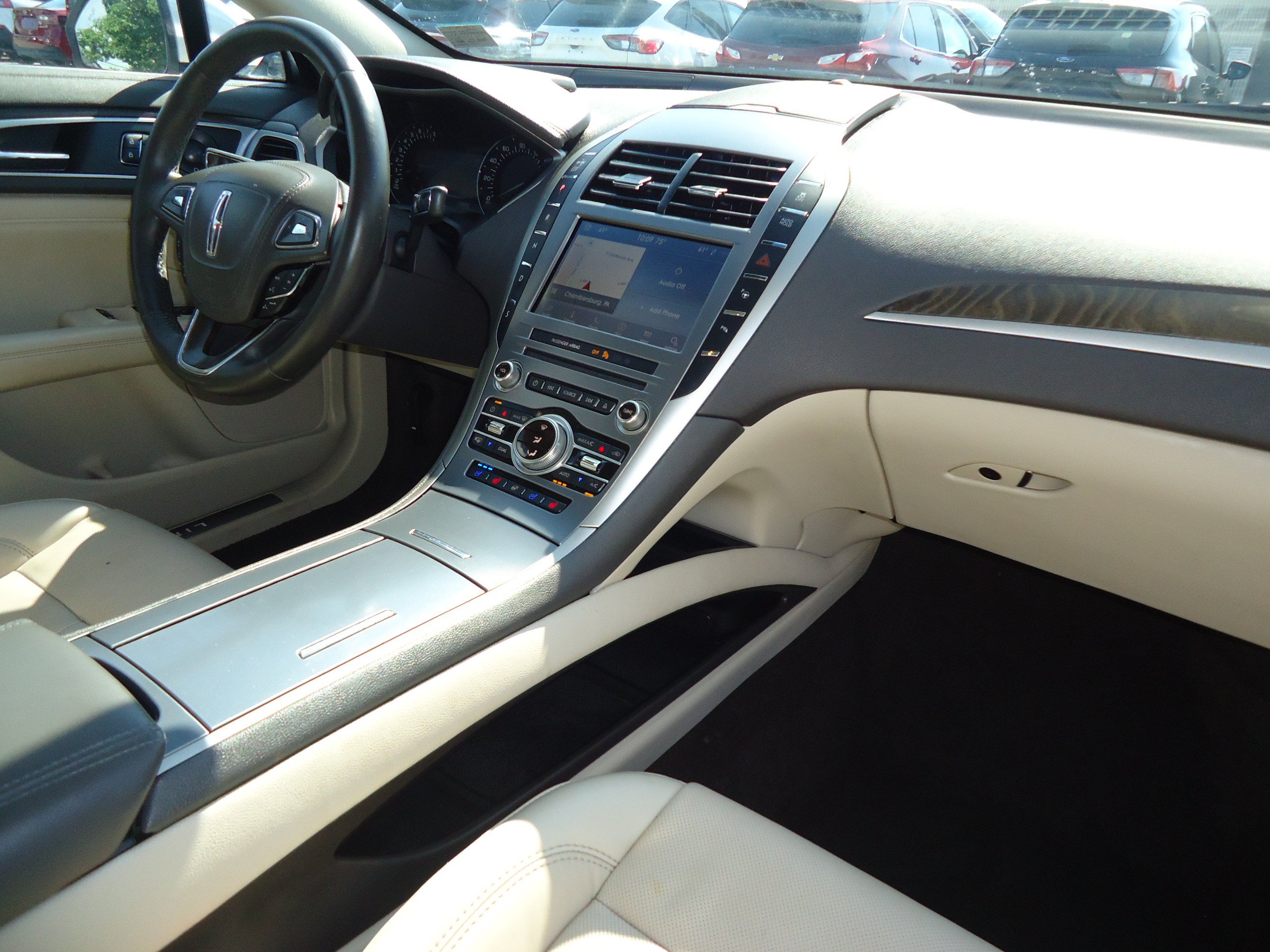 Used 2020 Lincoln MKZ Reserve w/ Monochromatic Package AWD/4WD image 30