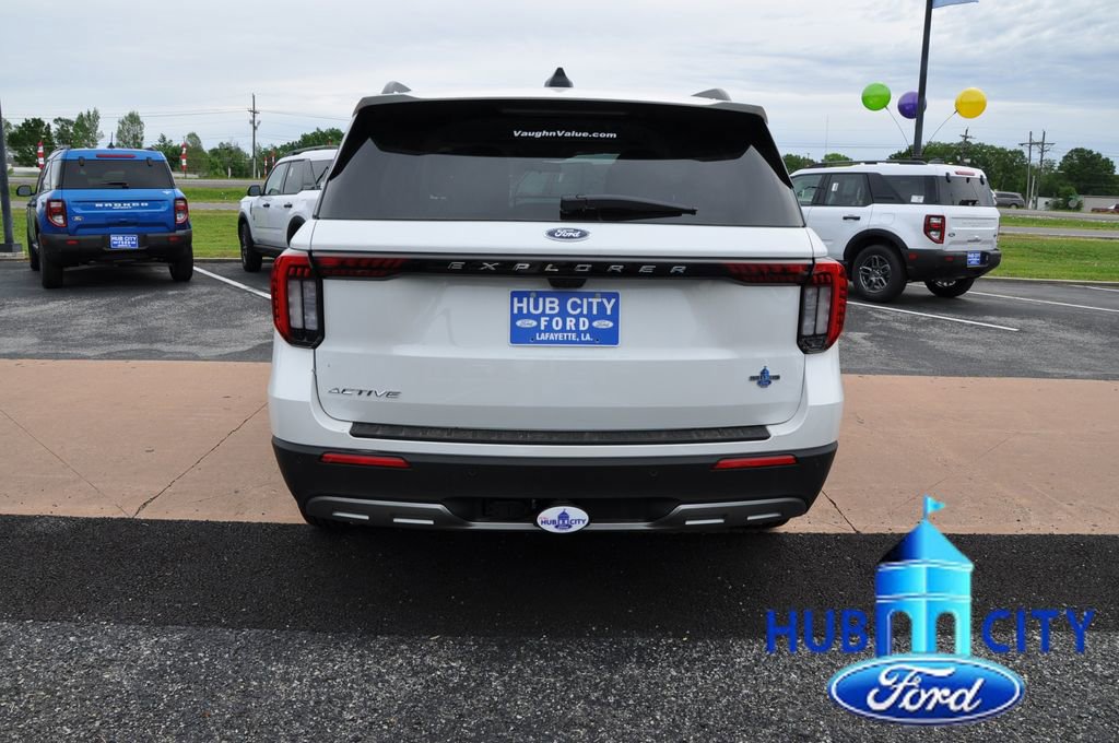 New 2026 Ford Explorer Active w/ Active Comfort Package RWD image 4