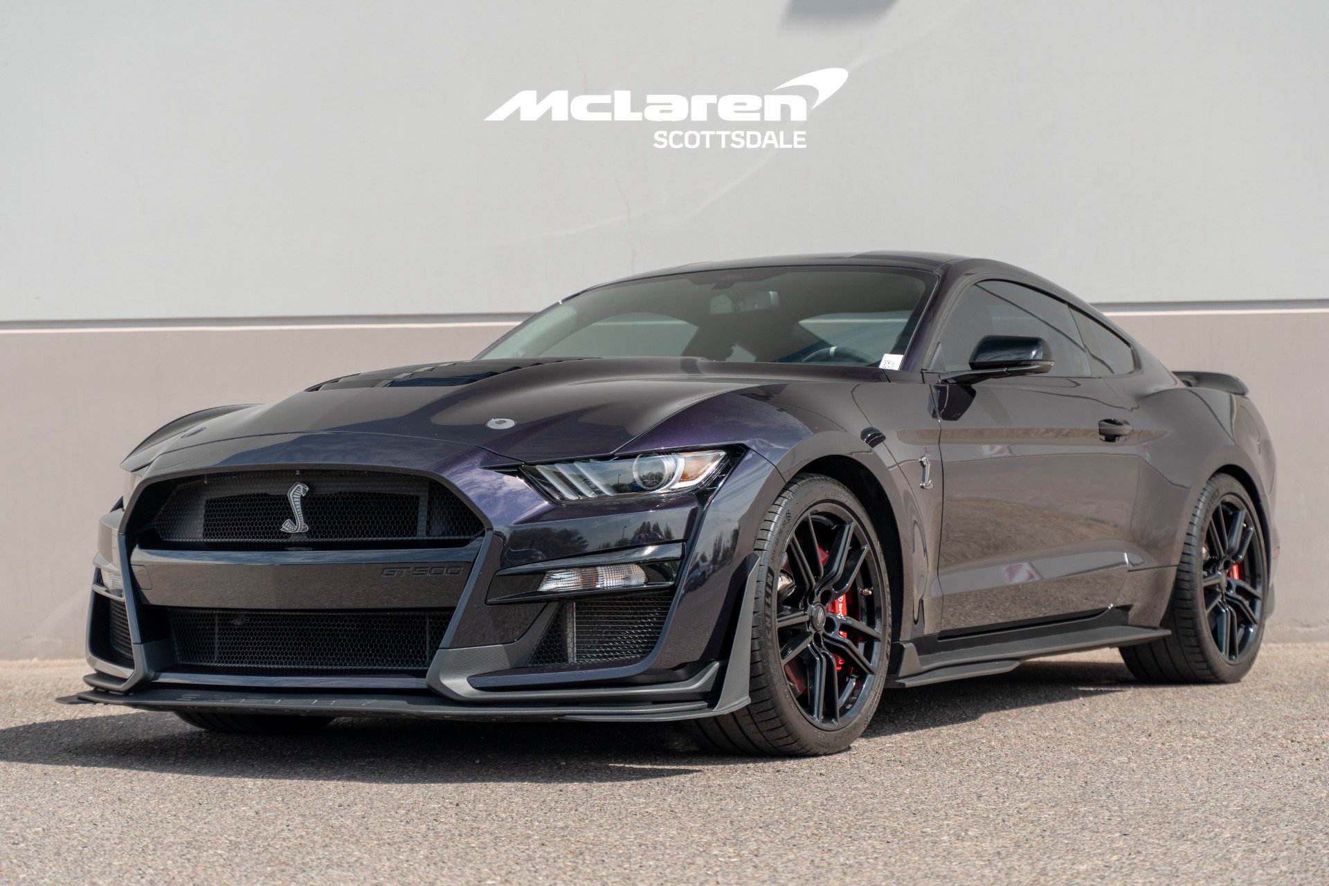 Used 2022 Ford Mustang Shelby GT500 w/ Technology Package RWD image 3